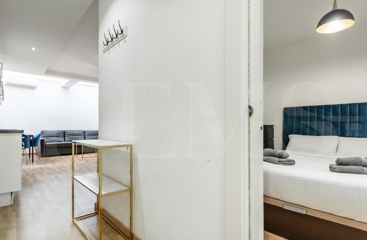 Апартаменты Modern Gem In Heart Of Malaga, Near Sights Rems Экстерьер фото